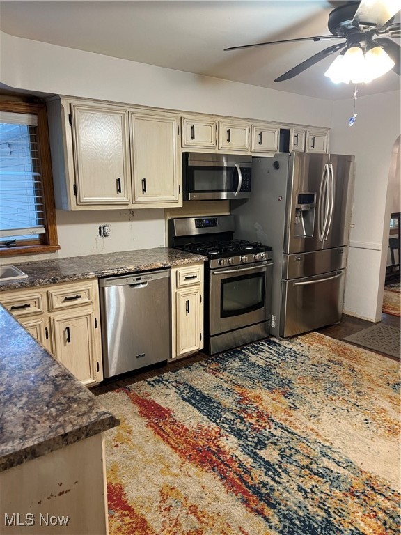 3525 Surrey Road SE Warren OH 44484