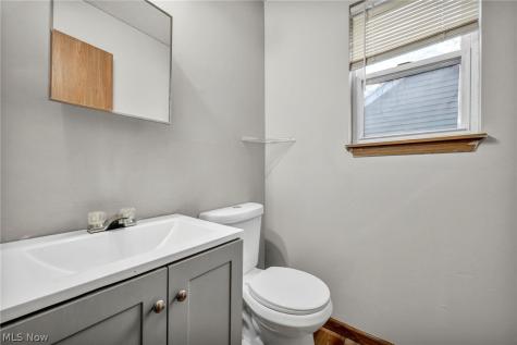 10606 Reno Avenue Cleveland OH 44105