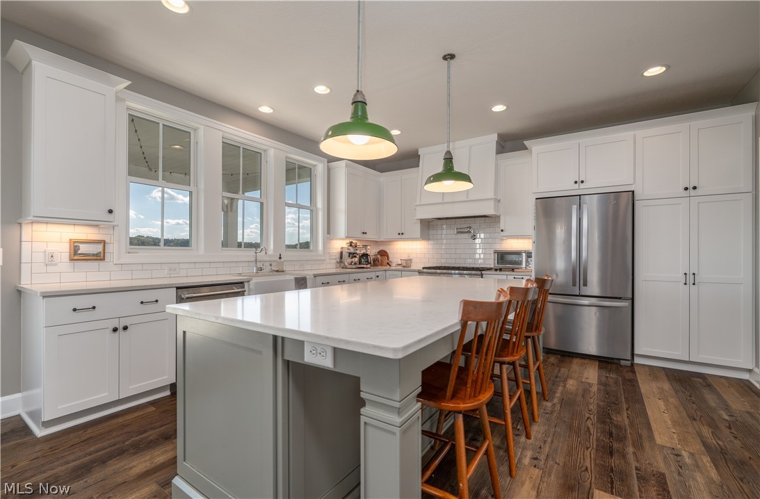 1460 Miller Road SW New Philadelphia OH 44663