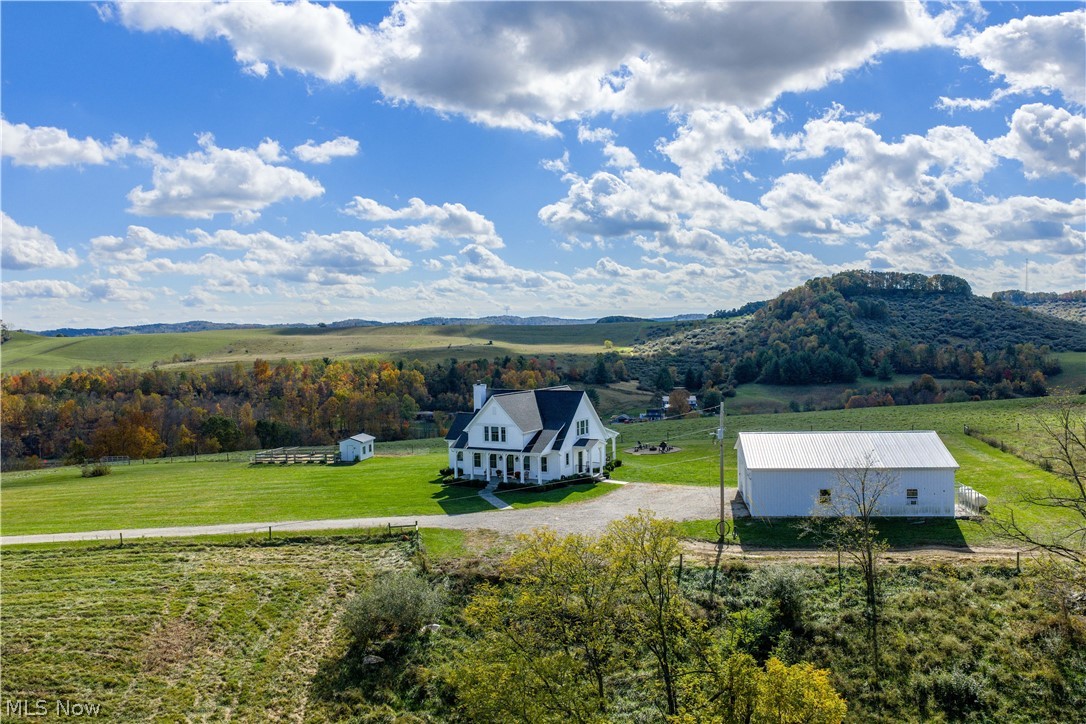 1460 Miller Road SW New Philadelphia OH 44663