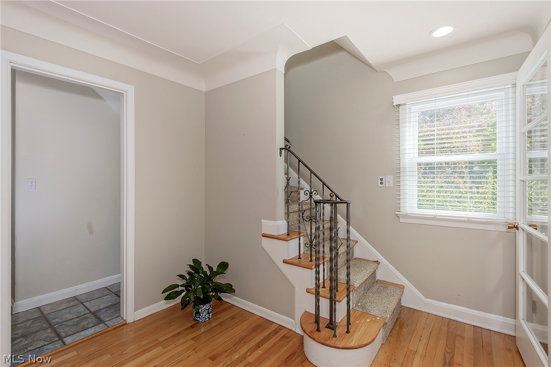 3843 Claridge Oval University Heights OH 44118