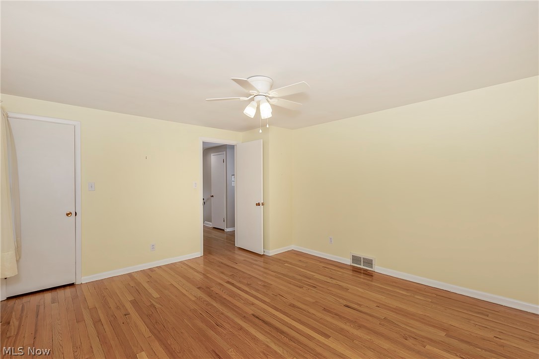 3843 Claridge Oval University Heights OH 44118