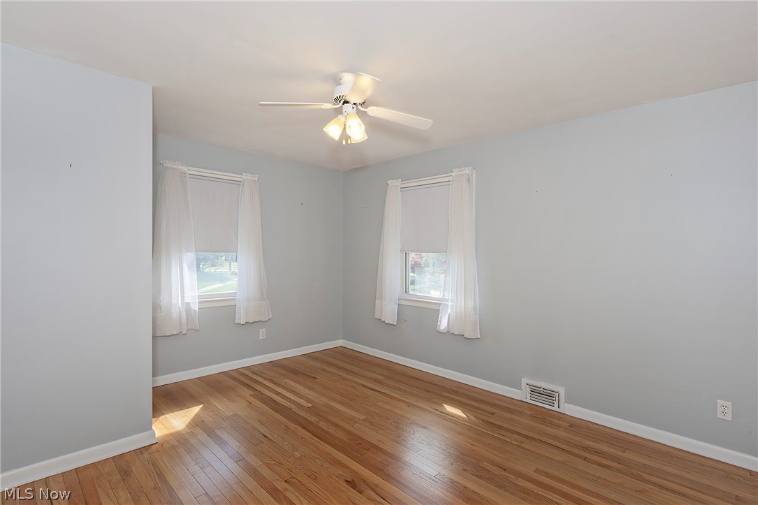 3843 Claridge Oval University Heights OH 44118