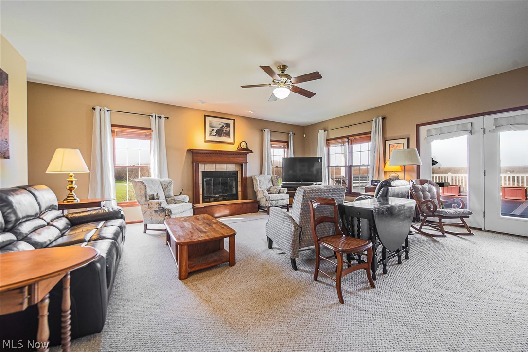 3730 Rice Road SW New Philadelphia OH 44663