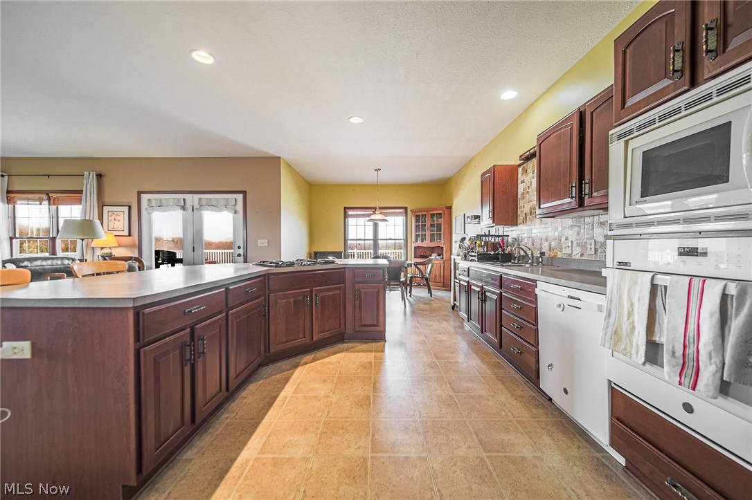 3730 Rice Road SW New Philadelphia OH 44663