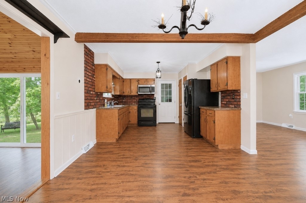 7840 Sumner Road Thompson OH 44086