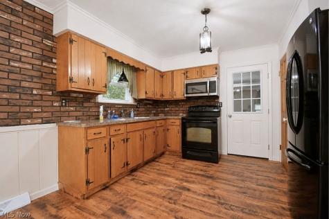 7840 Sumner Road Thompson OH 44086