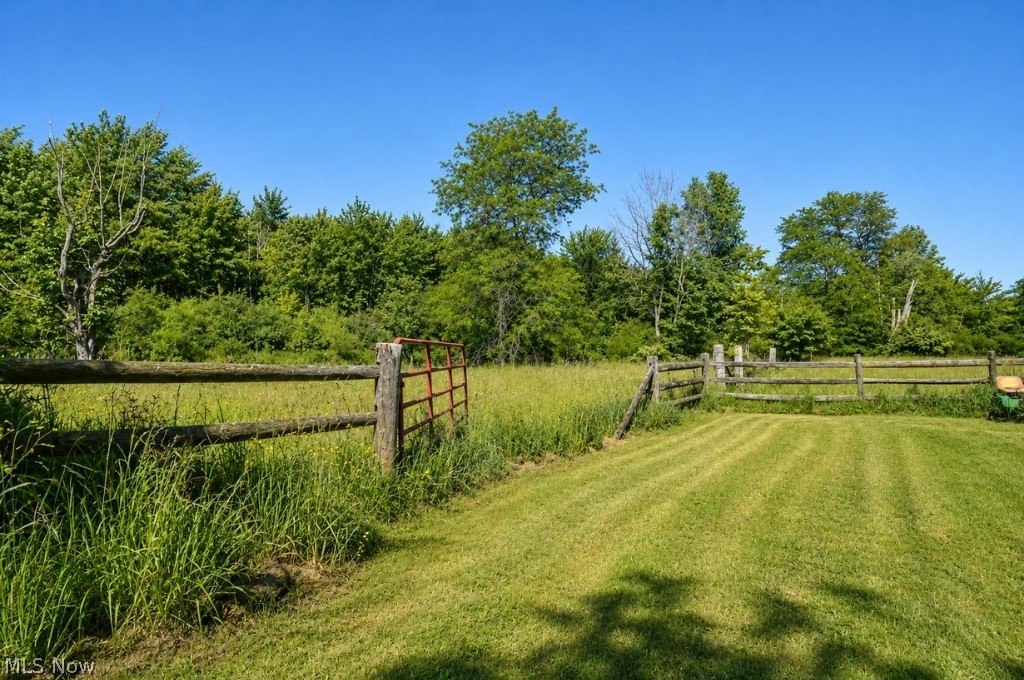 7840 Sumner Road Thompson OH 44086