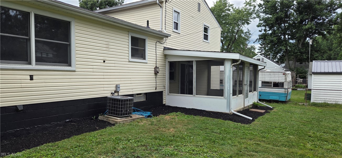 214 Stewart Avenue NW Massillon OH 44646