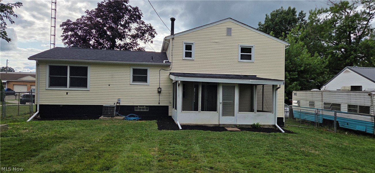 214 Stewart Avenue NW Massillon OH 44646