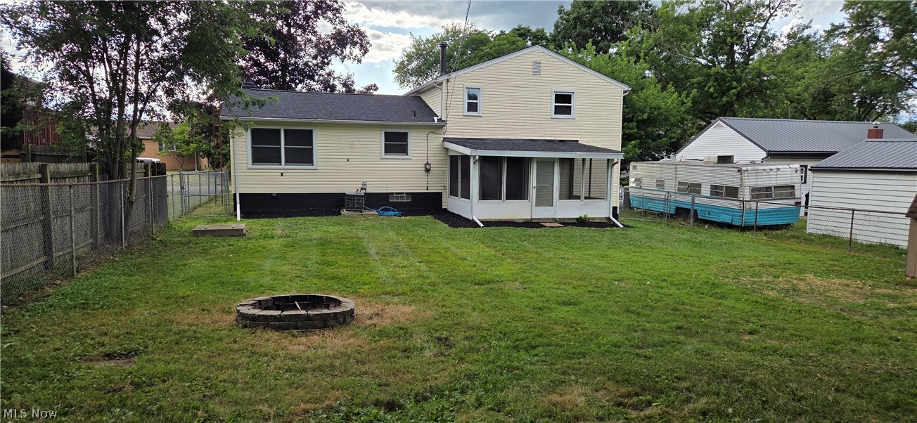 214 Stewart Avenue NW Massillon OH 44646