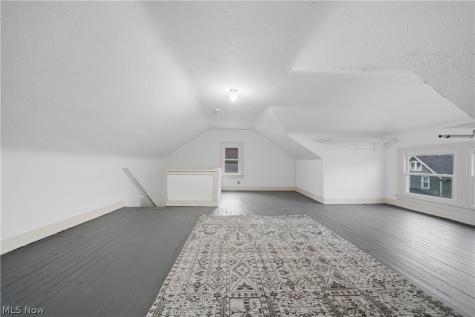 225 Cranz Place Akron OH 44310