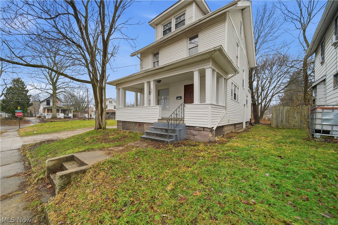 225 Cranz Place Akron OH 44310