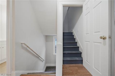 225 Cranz Place Akron OH 44310