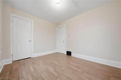 225 Cranz Place Akron OH 44310