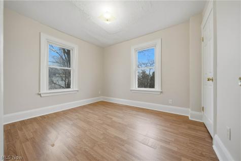 225 Cranz Place Akron OH 44310