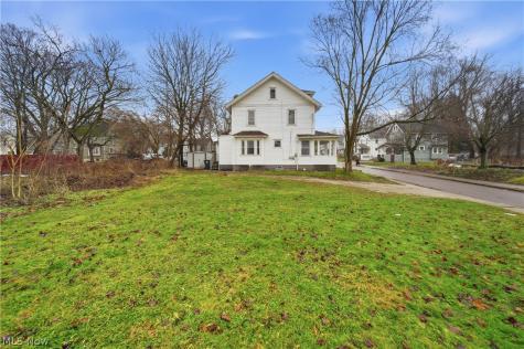 225 Cranz Place Akron OH 44310