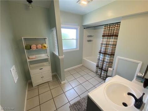 3727 W 136th Street Cleveland OH 44111