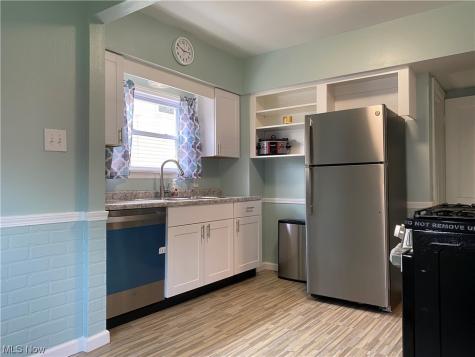 3727 W 136th Street Cleveland OH 44111