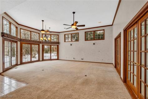 2362 Silveridge Trail Westlake OH 44145