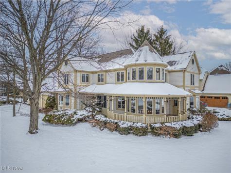 2362 Silveridge Trail Westlake OH 44145