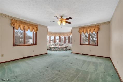 2362 Silveridge Trail Westlake OH 44145