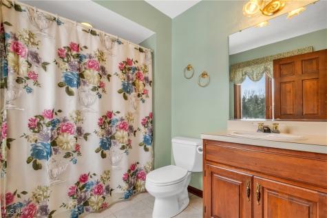 2362 Silveridge Trail Westlake OH 44145