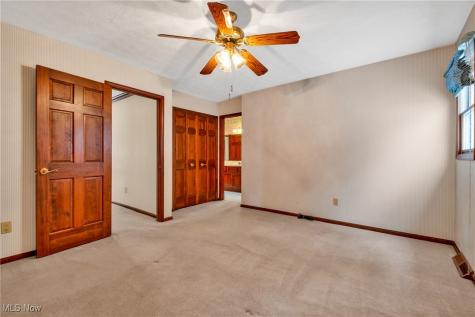 2362 Silveridge Trail Westlake OH 44145