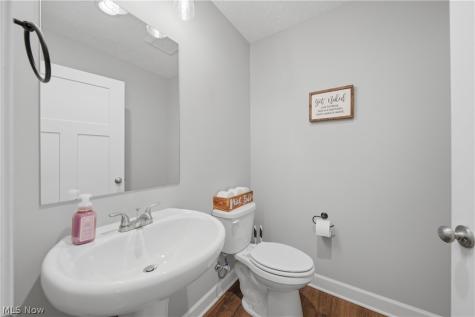 7622 Fredericksburg Road Fredericksburg OH 44627