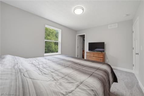 7622 Fredericksburg Road Fredericksburg OH 44627