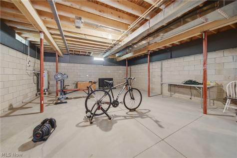 7622 Fredericksburg Road Fredericksburg OH 44627