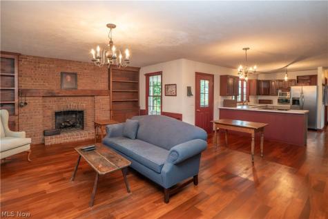 8019 Blendwood Avenue NE Canton OH 44721