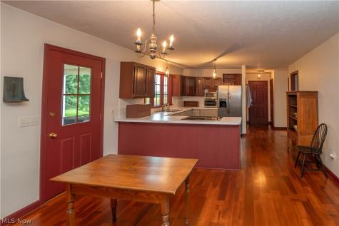 8019 Blendwood Avenue NE Canton OH 44721