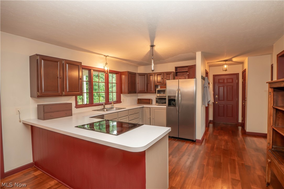 8019 Blendwood Avenue NE Canton OH 44721