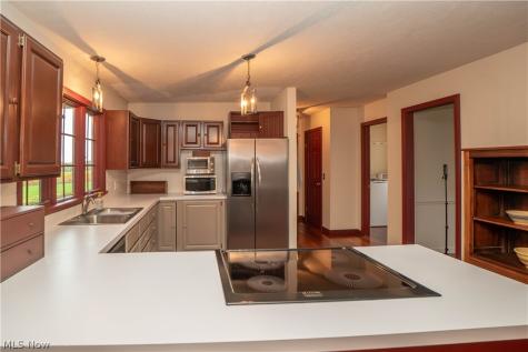 8019 Blendwood Avenue NE Canton OH 44721