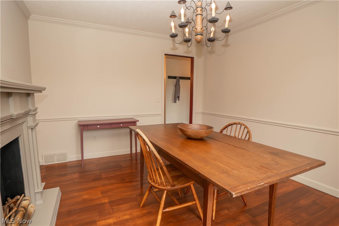 8019 Blendwood Avenue NE Canton OH 44721