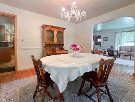 127 Summit Avenue Niles OH 44446