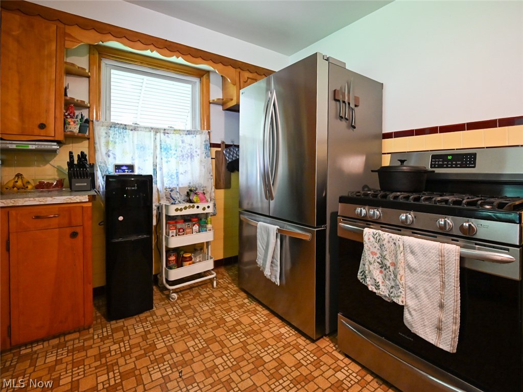 127 Summit Avenue Niles OH 44446