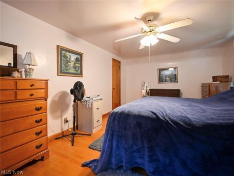 127 Summit Avenue Niles OH 44446