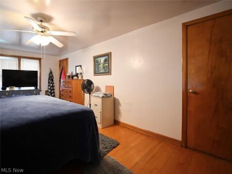 127 Summit Avenue Niles OH 44446