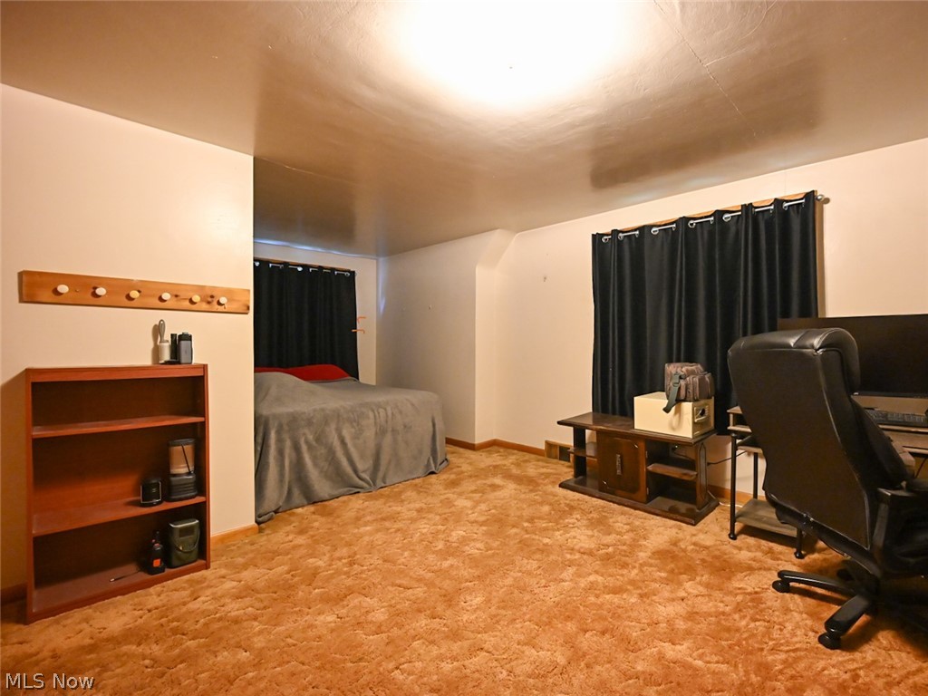 127 Summit Avenue Niles OH 44446