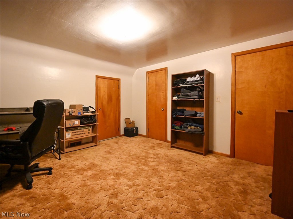 127 Summit Avenue Niles OH 44446