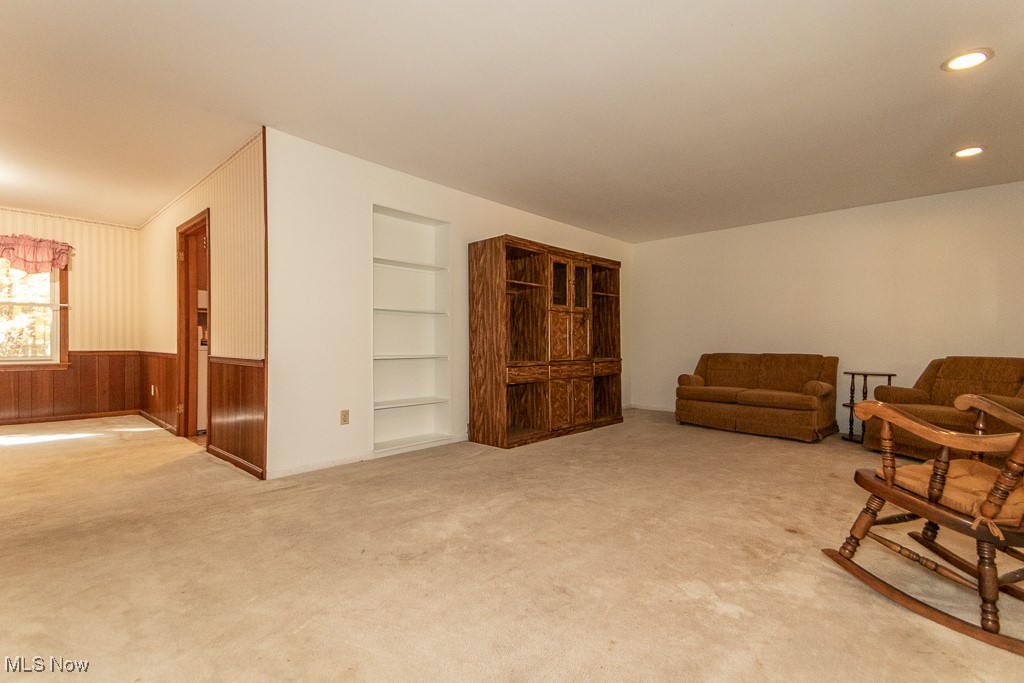 9062 Westwood Road Kirtland OH 44094