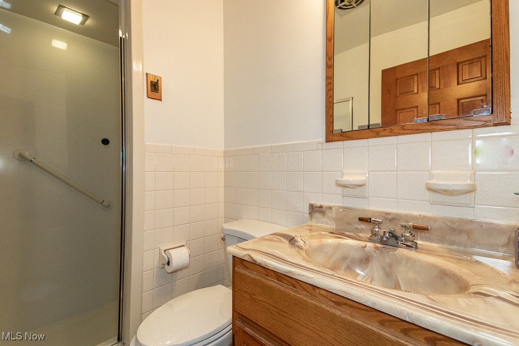 9062 Westwood Road Kirtland OH 44094