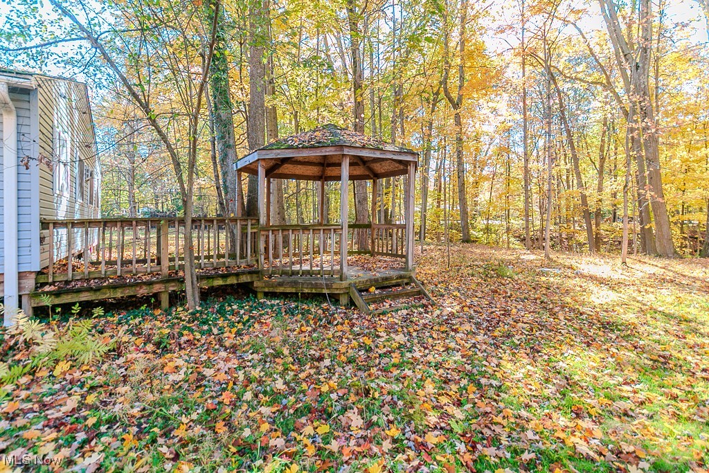 9062 Westwood Road Kirtland OH 44094