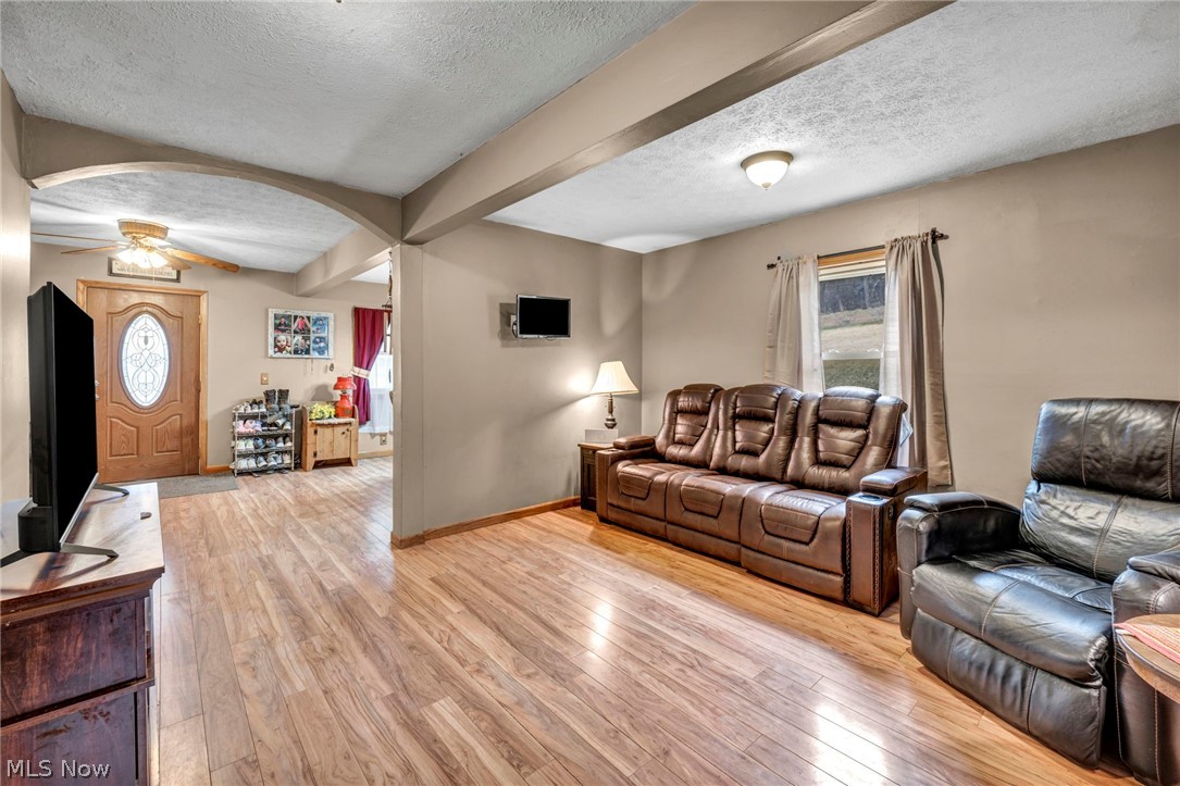 51629 Township Road 146b Coshocton OH 43812