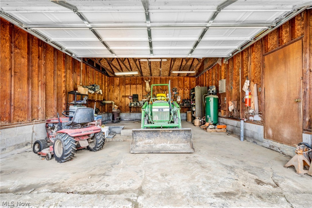 51629 Township Road 146b Coshocton OH 43812