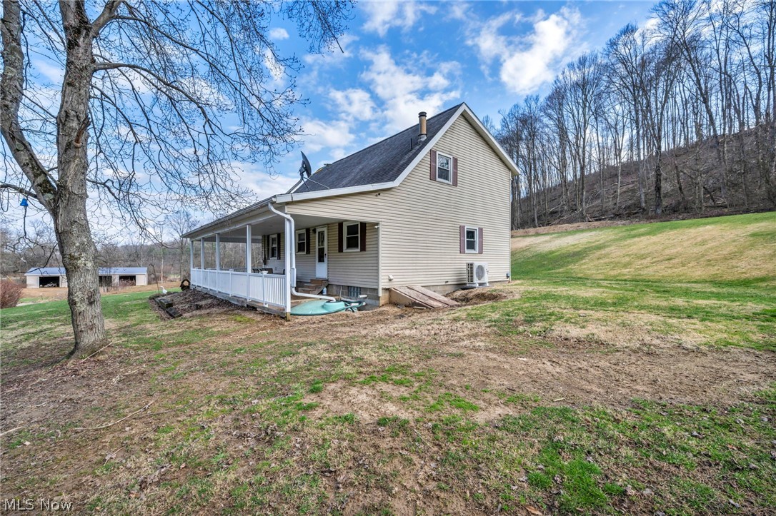 51629 Township Road 146b Coshocton OH 43812