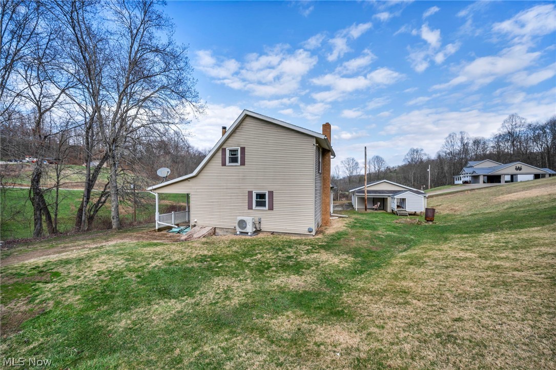 51629 Township Road 146b Coshocton OH 43812