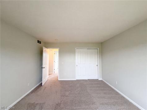 9660 Kingston Trail Olmsted Falls OH 44138